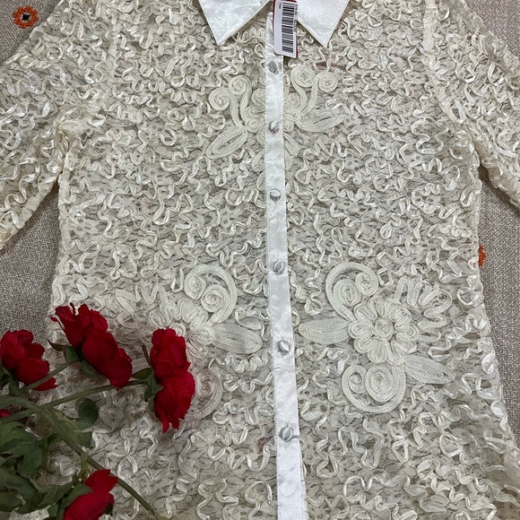 Fantazia Vintage lace Knit long sleeve blouse size S Small Sheer - Front Button - Picture 2 of 14